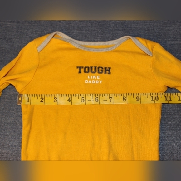 CARTER'S Onesies White and Yellow Bundle - Picture 3 of 5